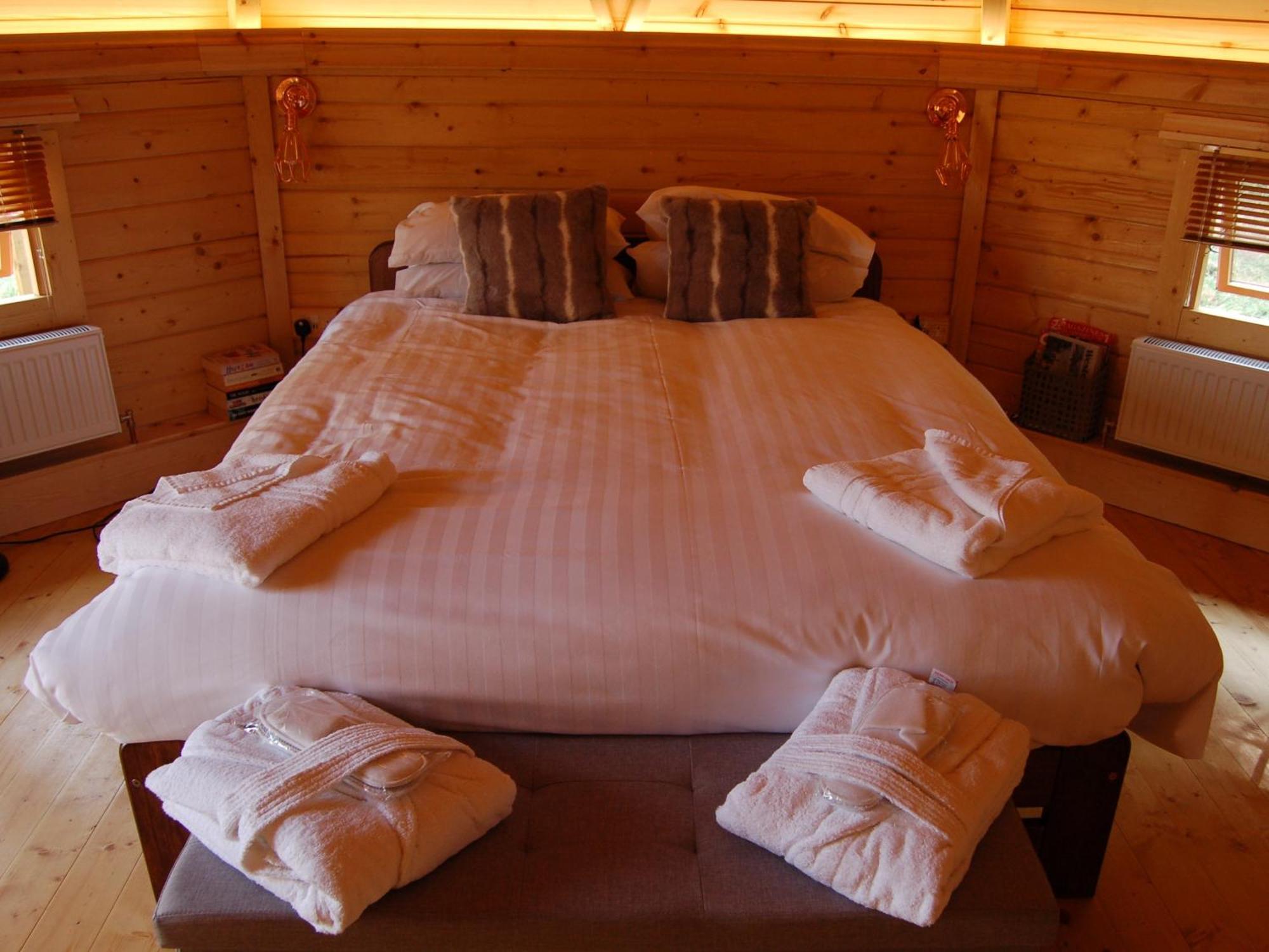 Romantic Rural Retreats 크류케른 객실 사진
